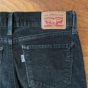 Levi’s 710 Super Skinny Corduroy Jeans 👖